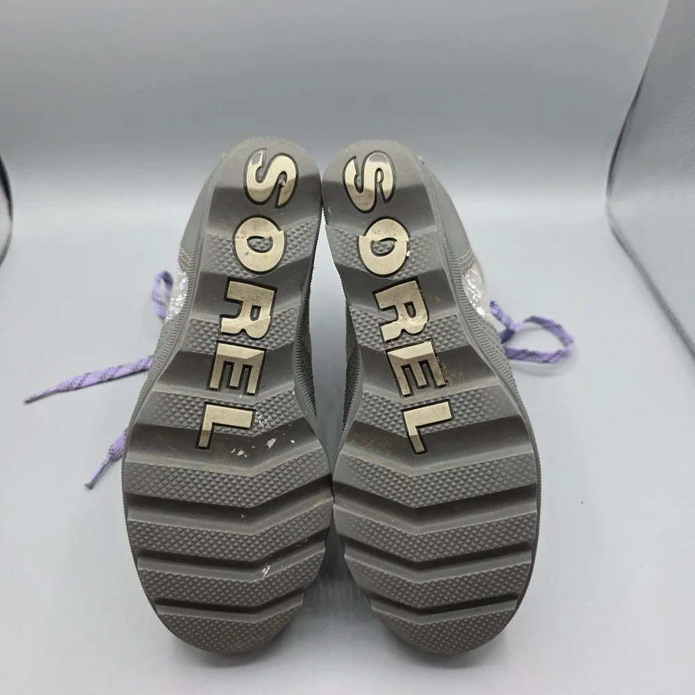 Sorel Kids Gray Lace-Up Boots with Purple Laces